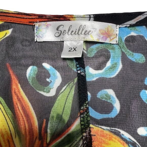 Soleillee Sheer Dark Floral Parrot Print Embellished Tunic Top Plus Sz 2X - Picture 12 of 15